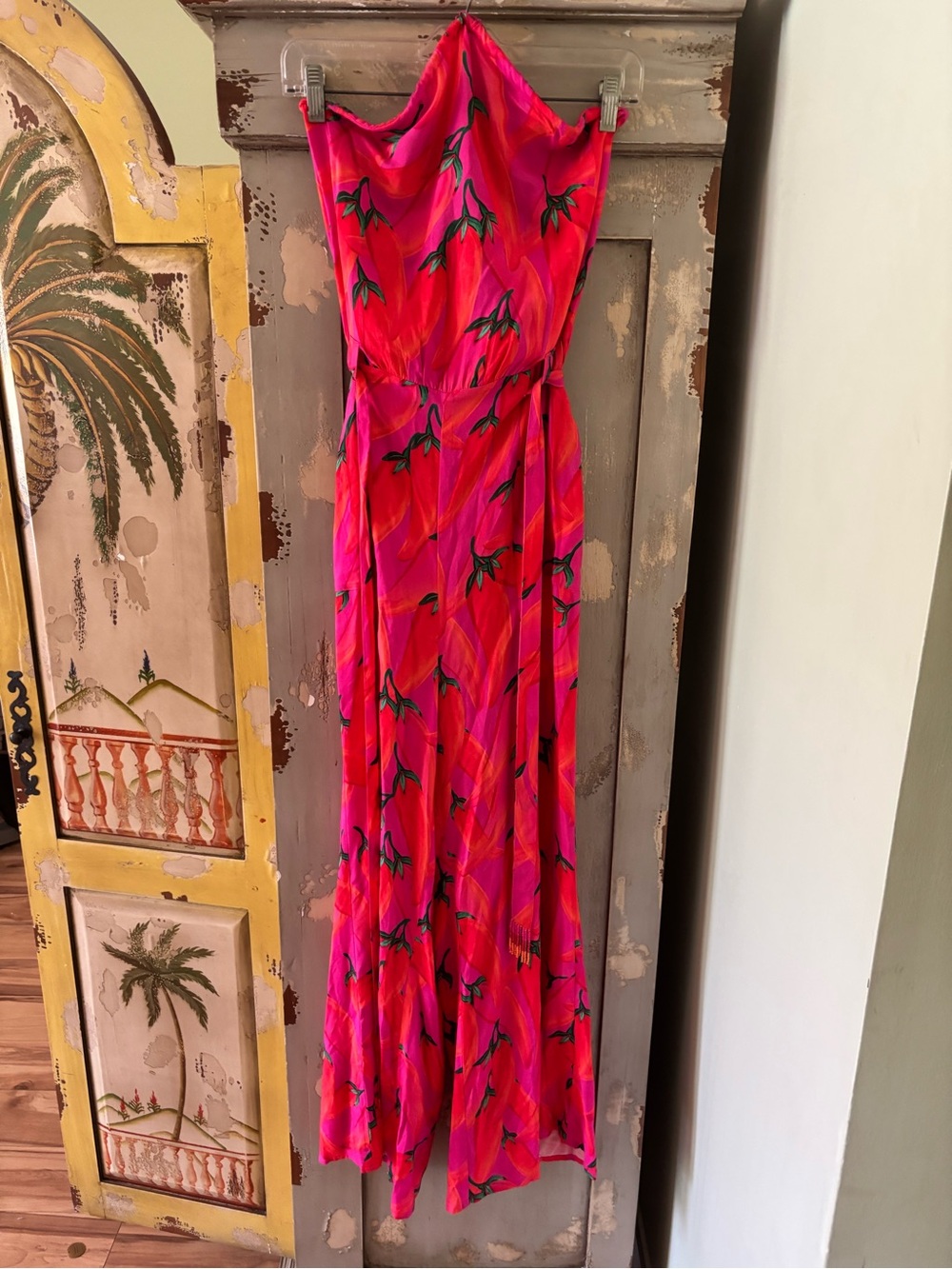 Vibrant Pink Tropical Print jumpsuit